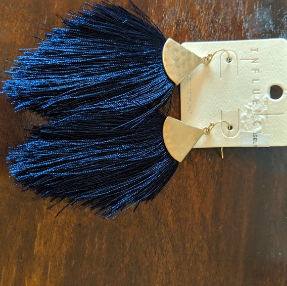 Navy fringe earrings - Picture 1 of 2